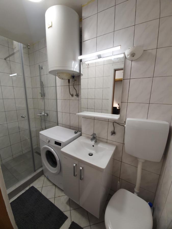 Railway Station City Modern Apartment Maribor Eksteriør billede